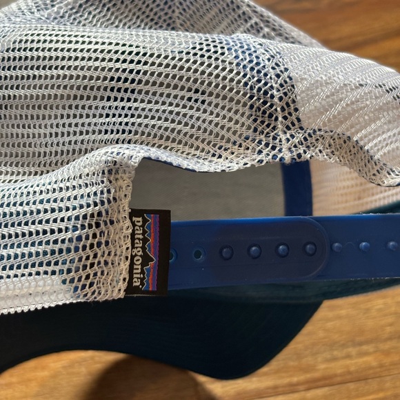 Patagonia Blue and White Cap with Honolulu Patch - Picture 6 of 6